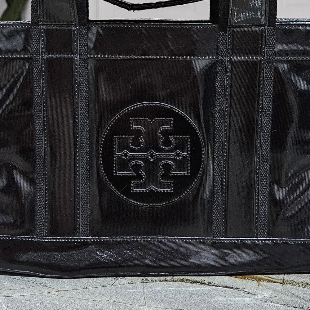 Tory Burch Ella Black Patent Leather Tote - Picture 3 of 15
